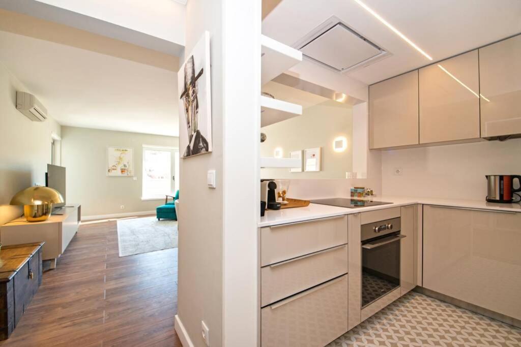Av. Da Liberdade Comfortable Apt With Balcony Lisboa المظهر الخارجي الصورة
