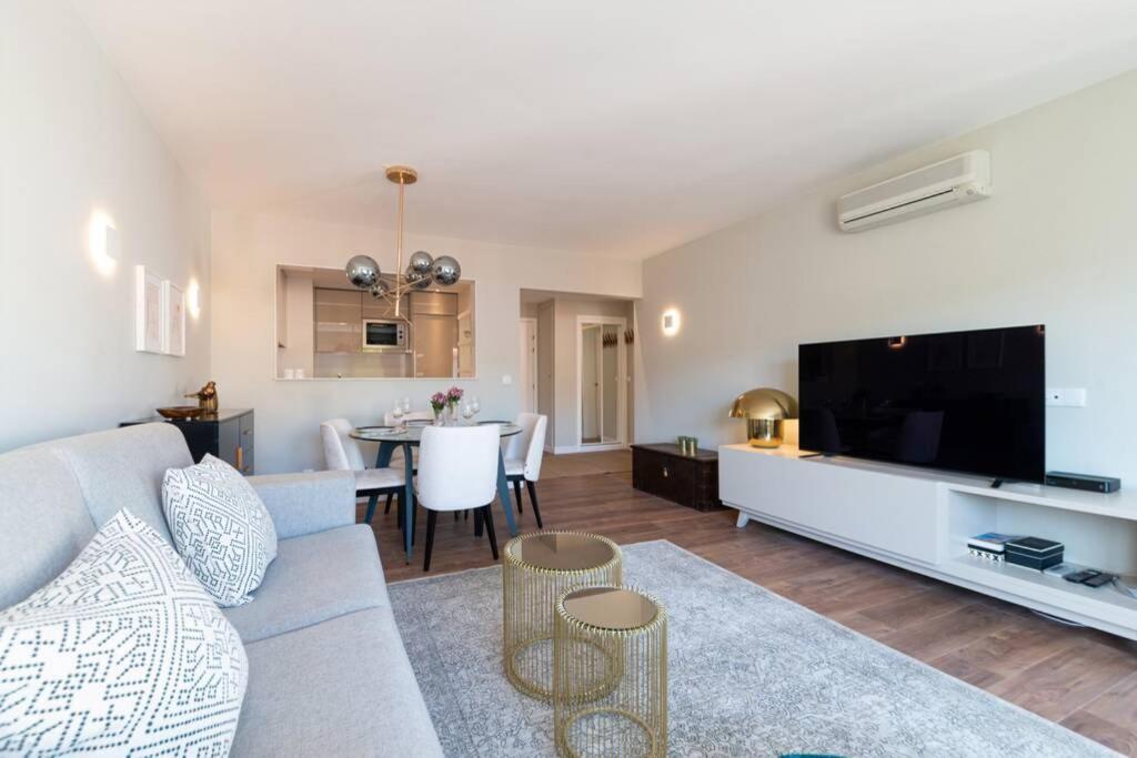 Av. Da Liberdade Comfortable Apt With Balcony Lisboa المظهر الخارجي الصورة
